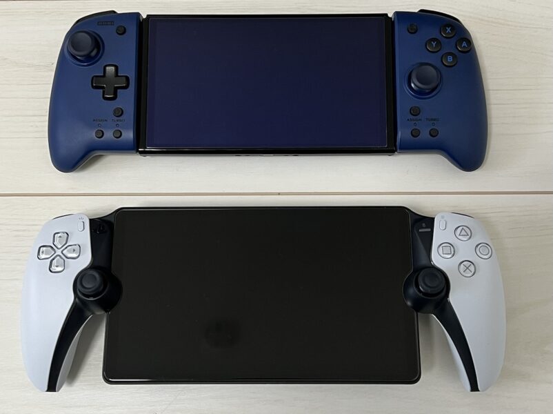 PlayStation PortalリモートプレーヤーとNintendo Switch（グリップコントローラー）サイズ比較